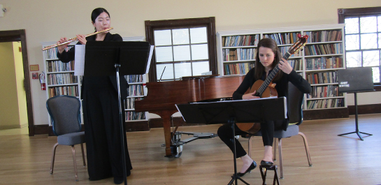 Nayoon Choi and Suzanne Dorman performing