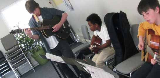 Guitar class for kids